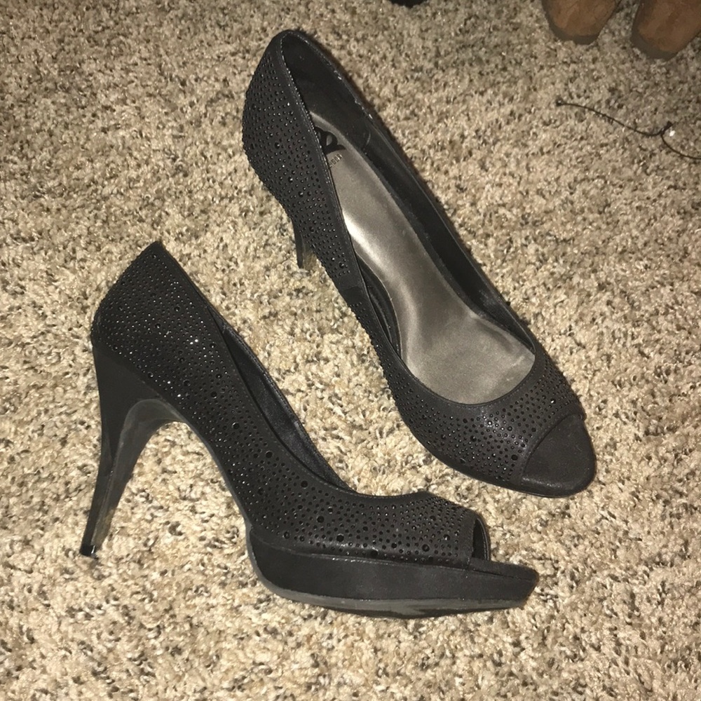 Black heels